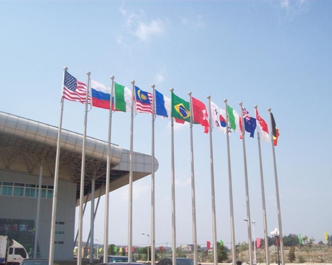 旗桿應(yīng)該怎樣安裝？